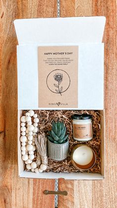 Mother’s Day Gift Boxes are now available at www.RebelVilla.com  🖤 $49.95 Free Shipping  🖤 Order now and this gift box will arrive the week of Mother’s Day and include a Personal message from you! Just tell us what you want the note to say when you checkout 🥰 ⁣   If you want to show appreciation to someone who is not a Mom.... No problem! We will change the sticker and note to say whatever you want 💫