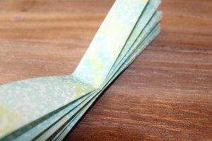 DIY Paper Pinwheel Rubberband