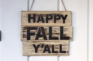 Fall DIY Decorating Happy Fall Y'all sign