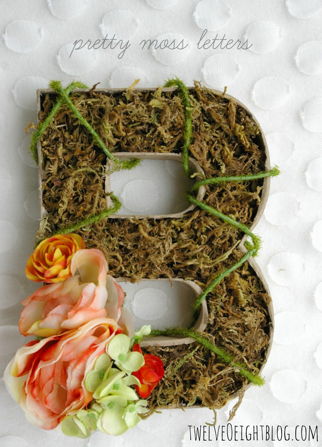 Wall Artwork moss letters